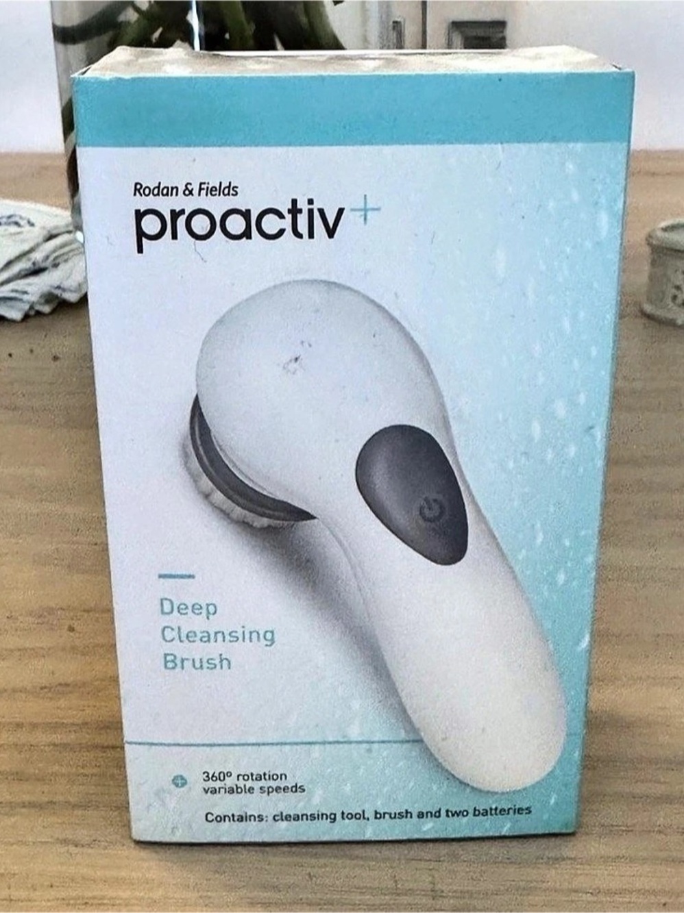 Rodan + Fields proactiv+ Deep Cleansing Brush Facial Brush NWT